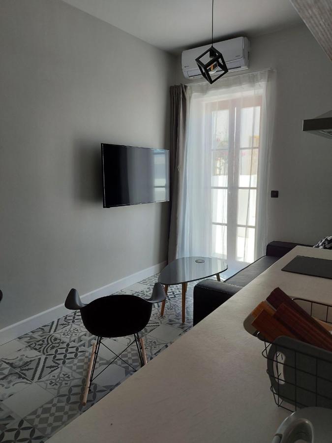 Ermoupolis hidden gems Appartement Buitenkant foto